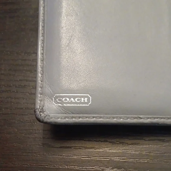 Coach Ashley Optic Art Gray and Navy Tri-Fold Compact Wallet EUC - Picture 5 of 13